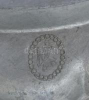 Ón falitányér dombormű jelenettel, jelzett, kopásokkal, d: 22 cm