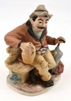 Azonosítatlan jelzéssel: Lumpoló polgár. Bisztkvit, festett kerámia. Hibátlan. 20 cm