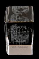 3D gravírozott üveg, Róma Colosseum motívummal az üveg belsejében, apró csorbákkal, m: 4,2 cm