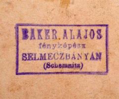 cca 1900 Selmecbánya, sportolók kitüntetésekkel, kartonra kasírozott fotó, 12×15,5 cm