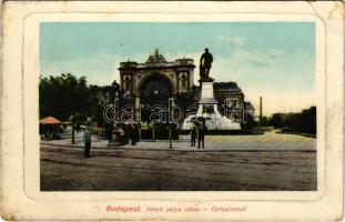 1910 Budapest VII. Keleti pályaudvar, Baross szobor, rendőr (EB)