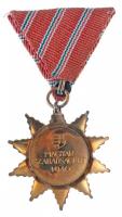 1947. "A Magyar Szabadság Érdemrend bronz fokozata" Br kitüntetés, nem eredeti mellszalago...