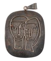 Férfi és női fejet formázó retró fém medál, 5×4,5 cm