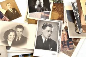 40 db vegyes privát fénykép, különböző korszakokból, különböző méretben