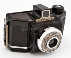 cca 1950 Coronet 66 bakelit fényképezőgép, 6×6-os képméret, működőképes állapotban / Vintage British bakelite viewfinder címera, in working condition