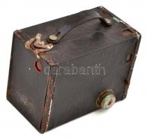 cca 1930 Kodak Eastman Portrait Brownie No. 2 box fényképezőgép, viseltes, hiánytalan állapotban / V...