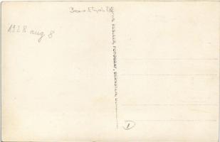 Borostyánkő, Bernstein; Graben. Sophie Ressler Fotograf, photo