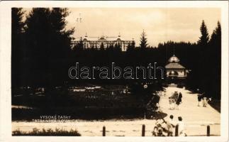 1927 Tátralomnic, Tatranská Lomnica (Tátra, Magas-Tátra, Vysoké Tatry); Kúpele v pozadí Hotel Praha ...