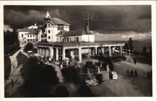 Tátra, Magas-Tátra, Vysoké Tatry; Csorba-tó, szálloda, üzletek / Strbské pleso / hotel, shops, lake (fl)