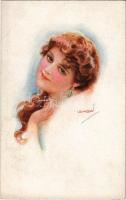 1919 Lady smoking a cigarette. Italian art postcard. ERKAL No. 303/1. s: Usabal (EB)