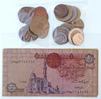 32db-os külföldi érme (főleg Nagy-Britannia, Franciaország, Olaszország) + 4db bankjegy (Egyiptom) T:2-3 32pcs of coins (most of from Great Britain, France and Italy) + 4pcs of banknotes (from Egypt) C:XF-F
