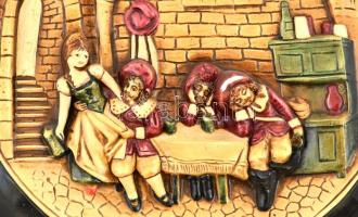 Domborműves kerámia falitál, kézzel festett, jelzés nélkül, d: 33 cm