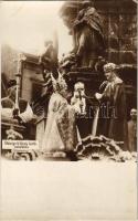 1916 Budapest I. Őfelsége IV. Károly király eskütétele. IV. Károly koronázási ünnepsége. Alexy felvétele. Magyar Rotophot Társaság kiadása