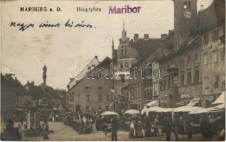 Maribor, Marburg an der Drau; Hauptplatz, Markt / main square, market, shops. photo