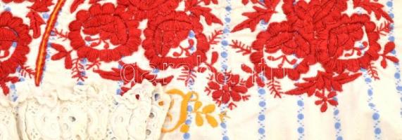 Rátétes párnahuzat, hímzett zsákvászon, 50x35 cm + Matyó hímzés, R.J. monogrammal, 50x15 cm