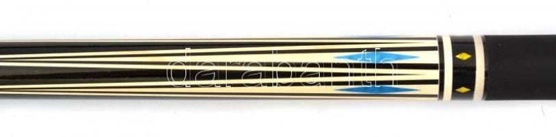 BCE snooker dákó, két részben, eredeti tokjában, jó állapotban, h: 76 és 74 cm