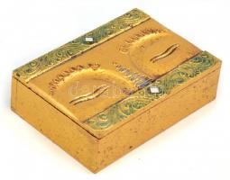 Keleties motívumú festett fa ékszerdoboz, kopásokkal, tükrös berakással 11x15x4,5