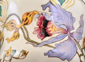 Francia Sarreguemines fajansz csésze és alj, jelzett, részben kézzel festett, apró kopásnyomokkal, d...