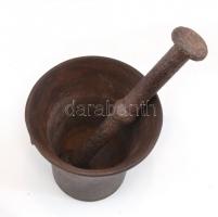 1914-1916 Töltényhüvelyből készült mozsár, egyik oldalán vaskereszt gravírozással, m: 12,5 és 20,5 c...