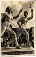 1936 Berlin Olympiastadt, Am Pariser Platz. Das Streben nach Olympischem Siegespreis von Eberhard Encke / 1936 Summer Olympics in Berlin, monument (tear)