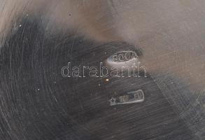 Ezüst(Ag) öngyújtó, fém felsőrésszel, jelzett, alján kis horpadásokkal, utánatölthető, m: 10,5 cm, b...