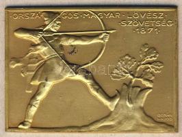 1935. "Országos Magyar Lövész Szövetség 1871" aranyozott Br plakett. Szign.Berán Lajos T:2