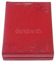 ~1970. "Kiváló állattenyésztő" Kádár-címeres zománcozott, aranyozott fém kitüntetés eredet...