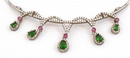 Ezüst(Ag) színes kövekkel díszített ékszerszett (nyaklánc, karkötő, gyűrű, fülbevalópár), jelzett, b...