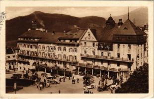 1930 Mariazell, Hotel Laufenstein, automobiles. Kuss & Radinger 3049. (EK)