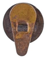 DN "B vitorlázórepülő vizsgajelvény" zománcozott fém gomblyukjelvény (18mm) T:2 zománchiba