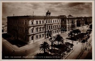 Bari, Via Cavour, Palazzo delle Poste e Banca dItalia / street view, post office, bank, tram. Ed. Cav. G. Lobuono N. 3064. Vera Fotografia