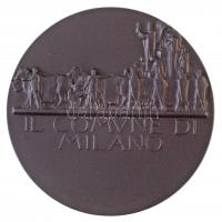 Olaszország ~1944. "Milánó önkormányzata" fém emlékérem dísztokban. Szign.: G. Castiglioni...