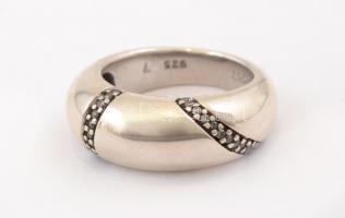 Ezüst(Ag) masszív köves gyűrű, Esprit jelzéssel, méret:53, bruttó: 8,68 g