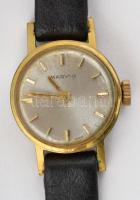 Marvin kvarc karóra, bőr szíjjal, működik, enyhén kopottas, karcos állapotban + kopottas bőrszíjak n...