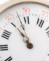 Ezüst(Ag) zsebóra, jelzett, egyik mutatója cserélt, nem jár, d: 5 cm, bruttó: 96,2 g