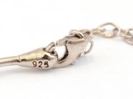 Ezüst(Ag) kaperec, biztonsági lánccal, jelzett, 6×4,5 cm, bruttó: