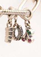 Ezüst(Ag) karkötő, charmokkal, jelzett, h: 18 cm, bruttó:22,62 g