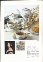 Herendi porcelán minta bemutató képes katalógus 59 db számozott, képes táblával és ismertető füzette...