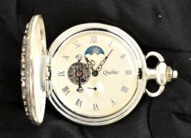 Heritage collection Quebec mechanikus, ezüstözött gyűjtői zsebóra, eredeti dobozában, újszerű állapo...