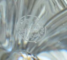 Baccarat üveg váza, jelzett, kis kopásnyomokkal, m: 32 cm