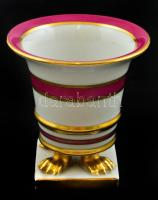 Herendi karmos mini porcelán kaspó, kézzel festett, jelzett, kis kopásnyomokkal, m: 7,5 cm