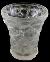 R. Lalique jelzéssel: Virágmintás üveg váza, formába öntött, m: 15 cm