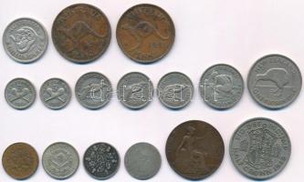 Vegyes 16 db-os fémpénz tétel, benne ausztrál (3 db), új-zélandi (7 db), barbadosi (1 db), dél-afrikai (1 db) és brit darabok (4 db) T:vegyes 16pcs of various coins, including Australia (3pcs), New Zealand (7pcs), Barbados (1pc), South Africa (1pc) and Great Britain (4pcs) C:mixed