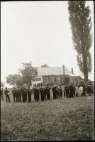 cca 1930 Frontharcos ünnepségen készült 7 db fotónegatív, 6×9 cm