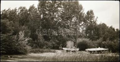 cca 1940-1950 Balatonon, főleg Balatonlellén készült 14 db fotónegatív, 7×12 cm