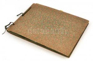 1924-1927 Amatőr családi fotóalbum, 218 db beragasztott vegyes méretű fotóval, egy beletett vágott a...