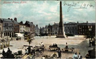 1904 Ripon, Market Place, market vendors, monument (EK)