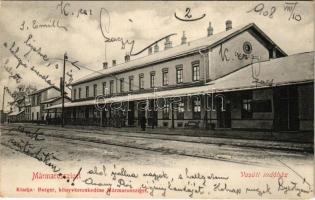 1908 Máramarossziget, Sighetu Marmatiei; Vasúti indóház, vasútállomás. Berger kiadása / railway station