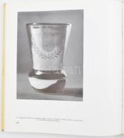 Borsos Béla: A magyar üvegművesség. Bp., 1974, Műszaki Könyvkiadó. Kiadói egészvászon-kötés, műanyag...