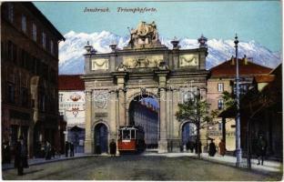 Innsbruck, Triumphpforte / triumph arch, tram